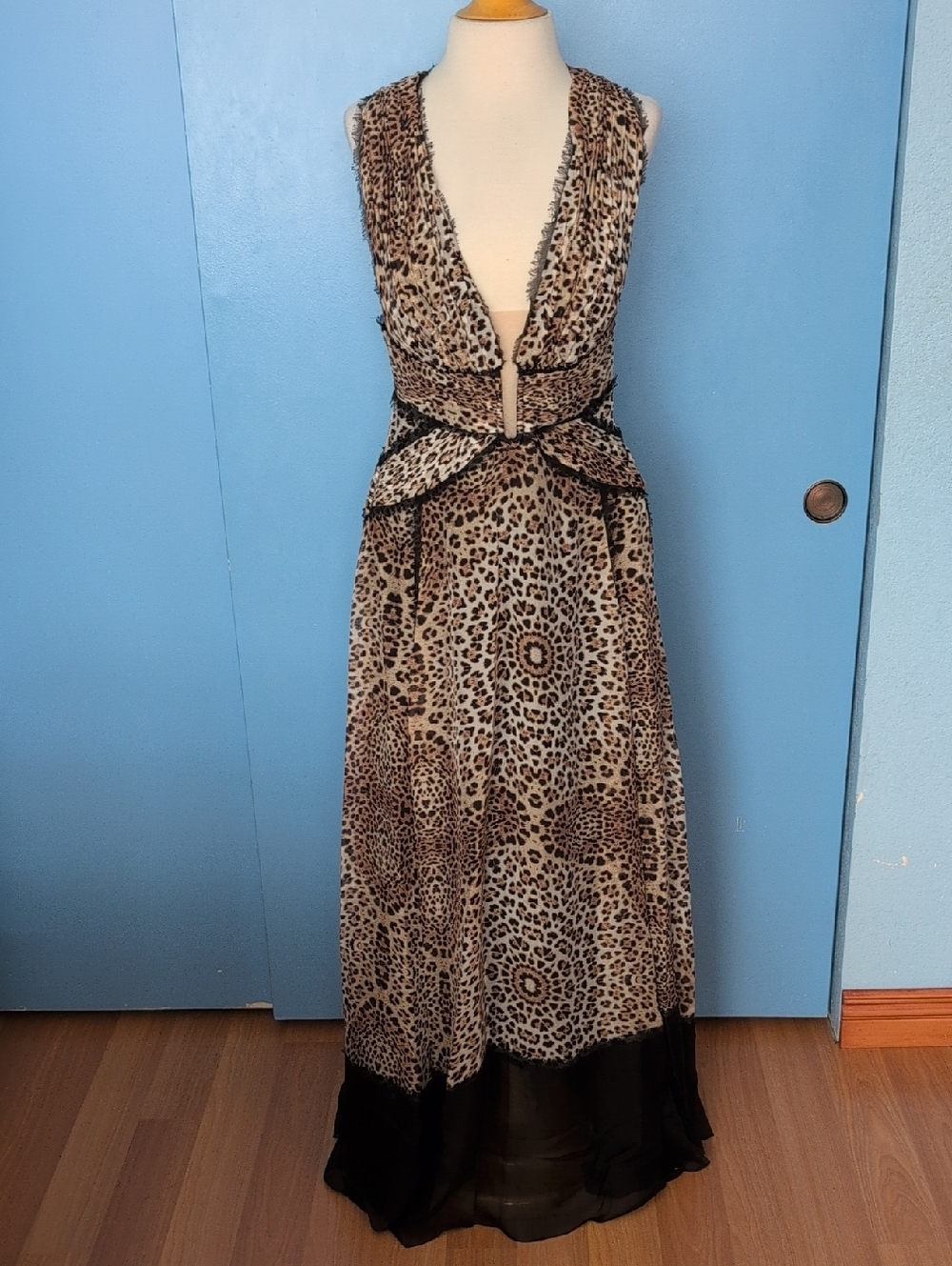 NWT Mandalay Silk Leopard Print Evening Gown Size 10